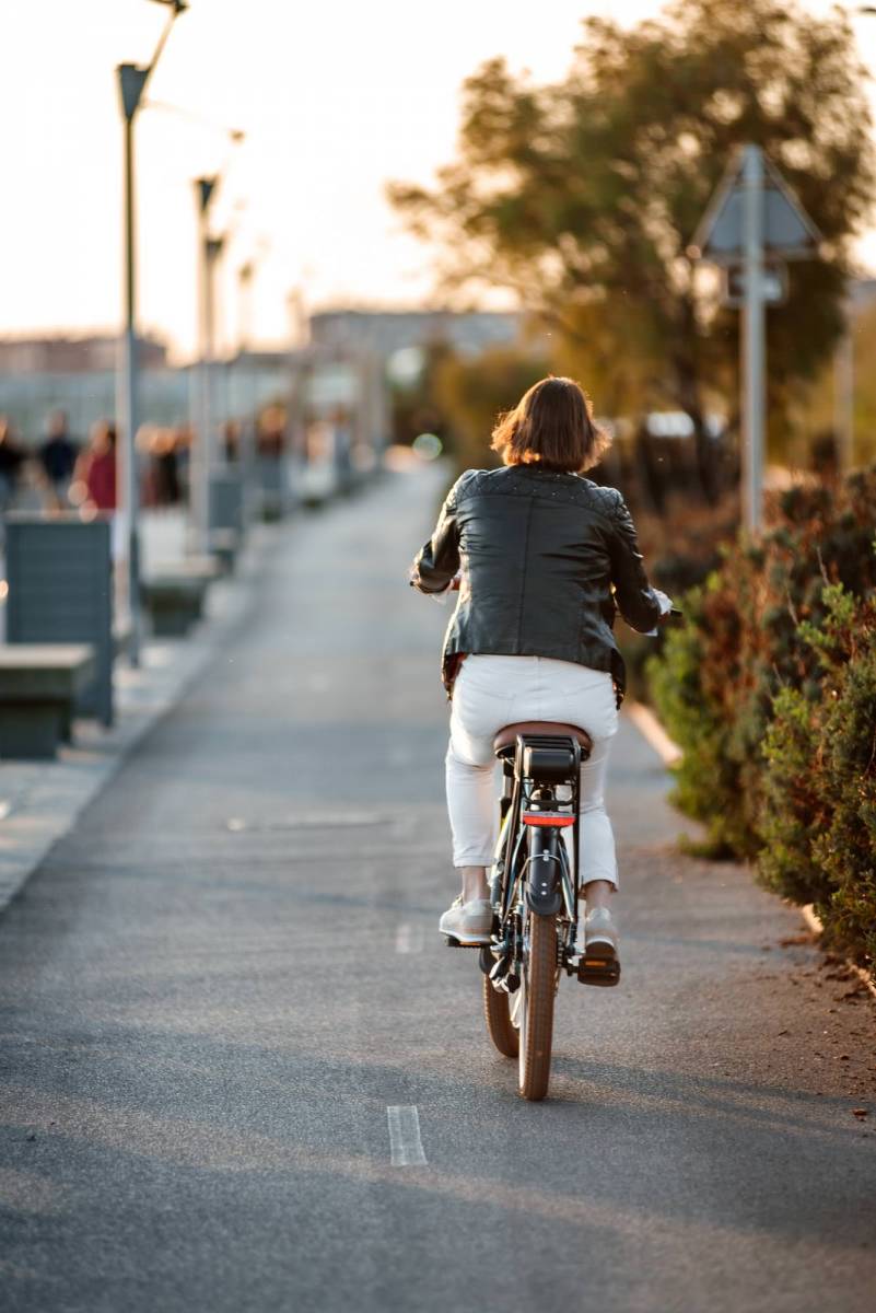 Vélo à assistance électrique entrée de gamme 